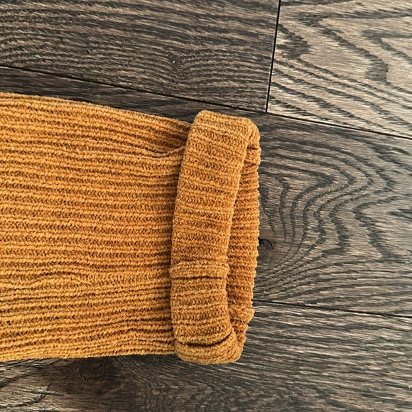 Monk & Lou Ribbed Sweater size small - burnt orange - Picture 6 of 9